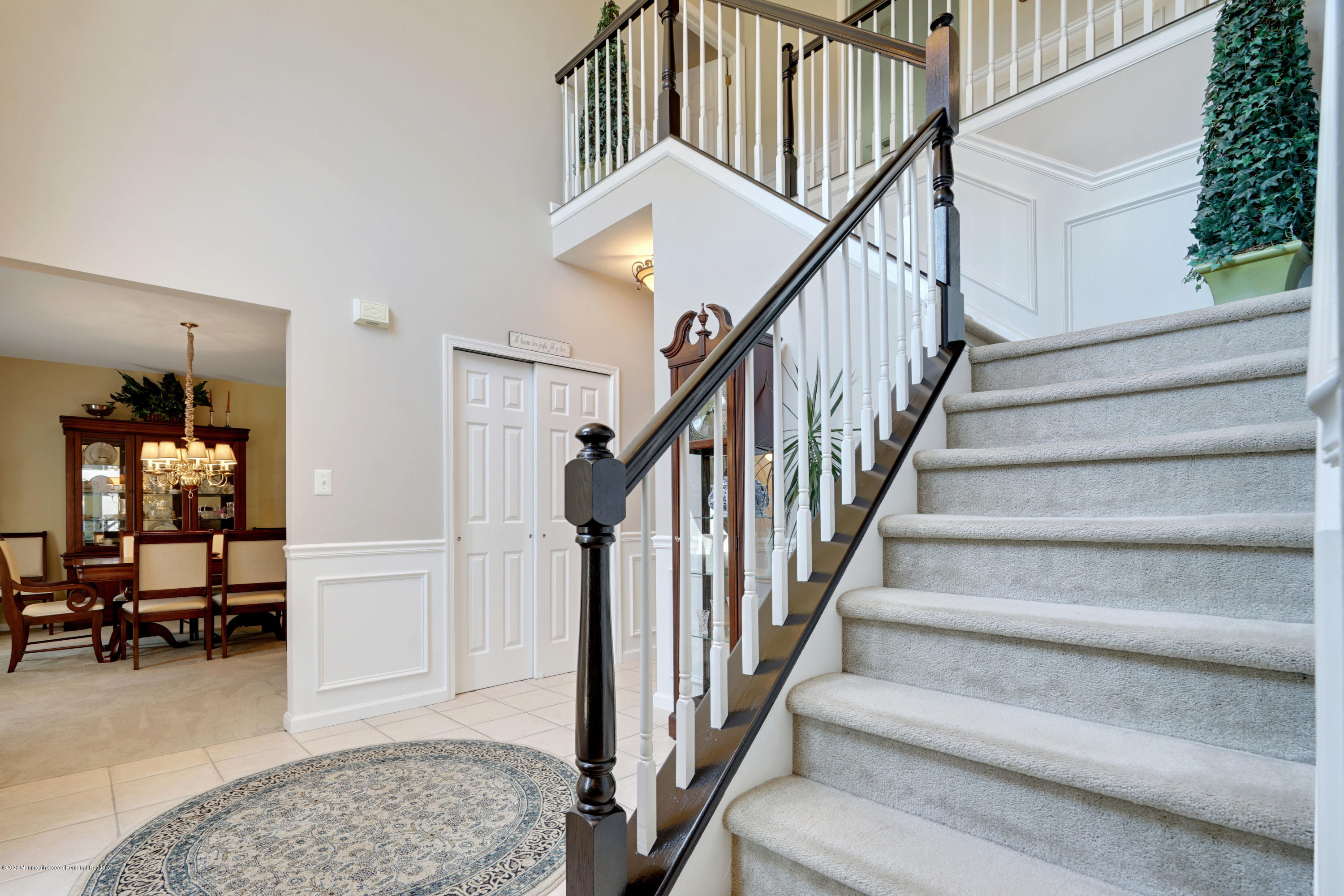 1018 Aumack Road Jackson, NJ 08527 - Photo 5 of 37 Foyer