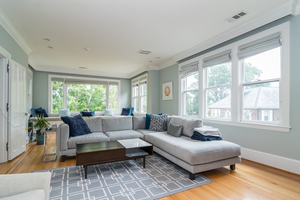 44 Rawson Road, Unit 2 Brookline, MA 02445 - Photo 3 of 29