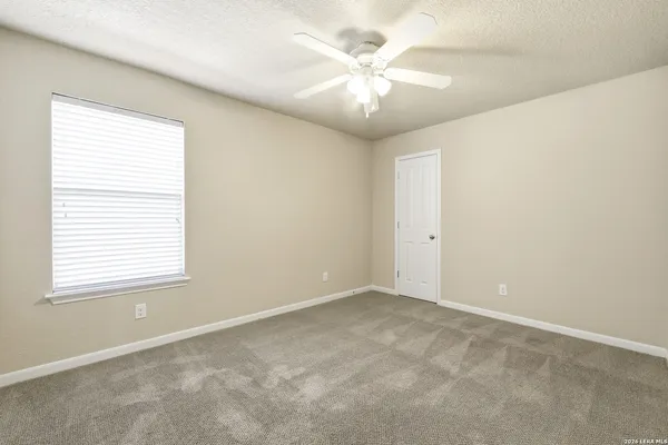 $2,395 | 1914 Lake Peipsi, San Antonio, TX 78251