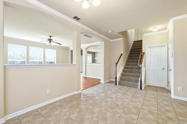 $2,395 | 1914 Lake Peipsi, San Antonio, TX 78251