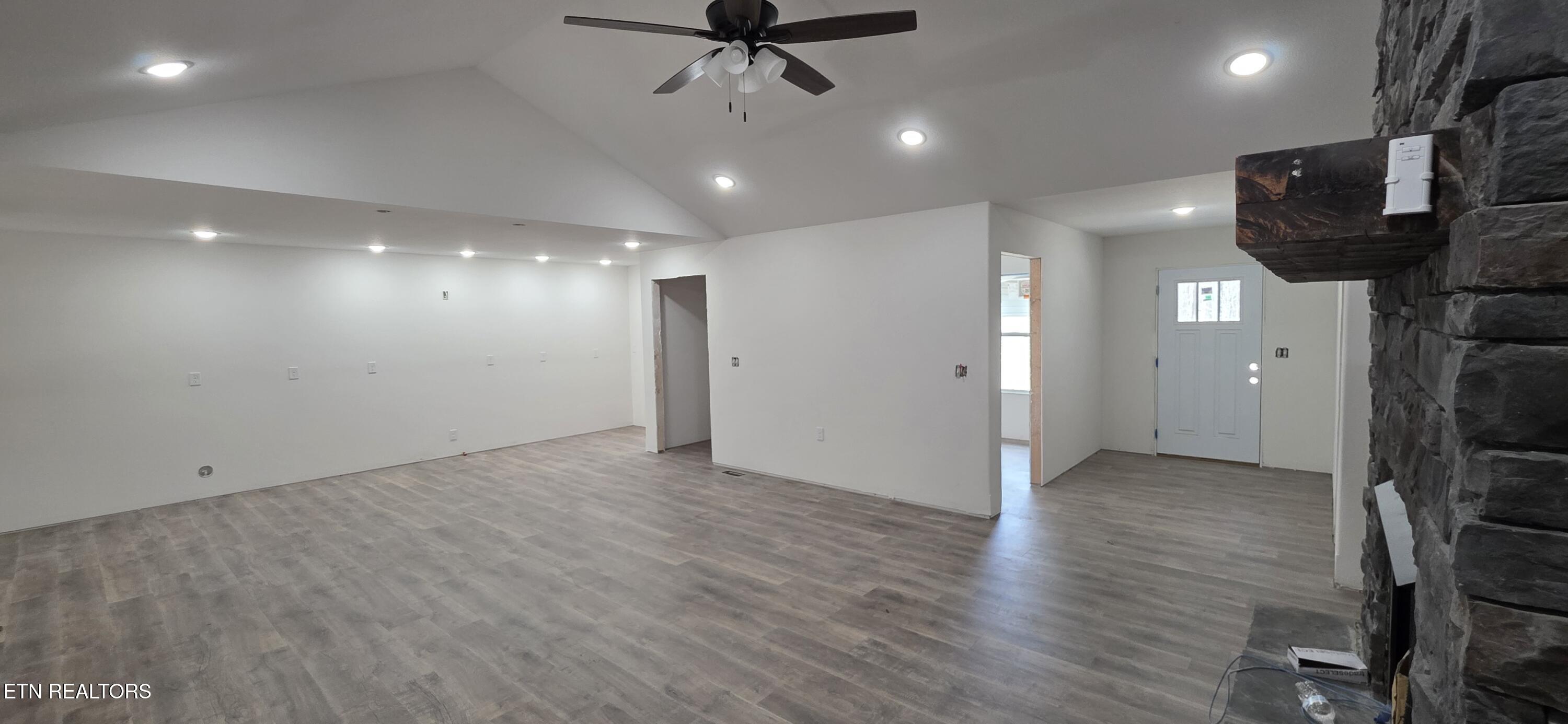 1300 Laurel Way Monterey, TN 38574 - Photo 8 of 27 1000018328