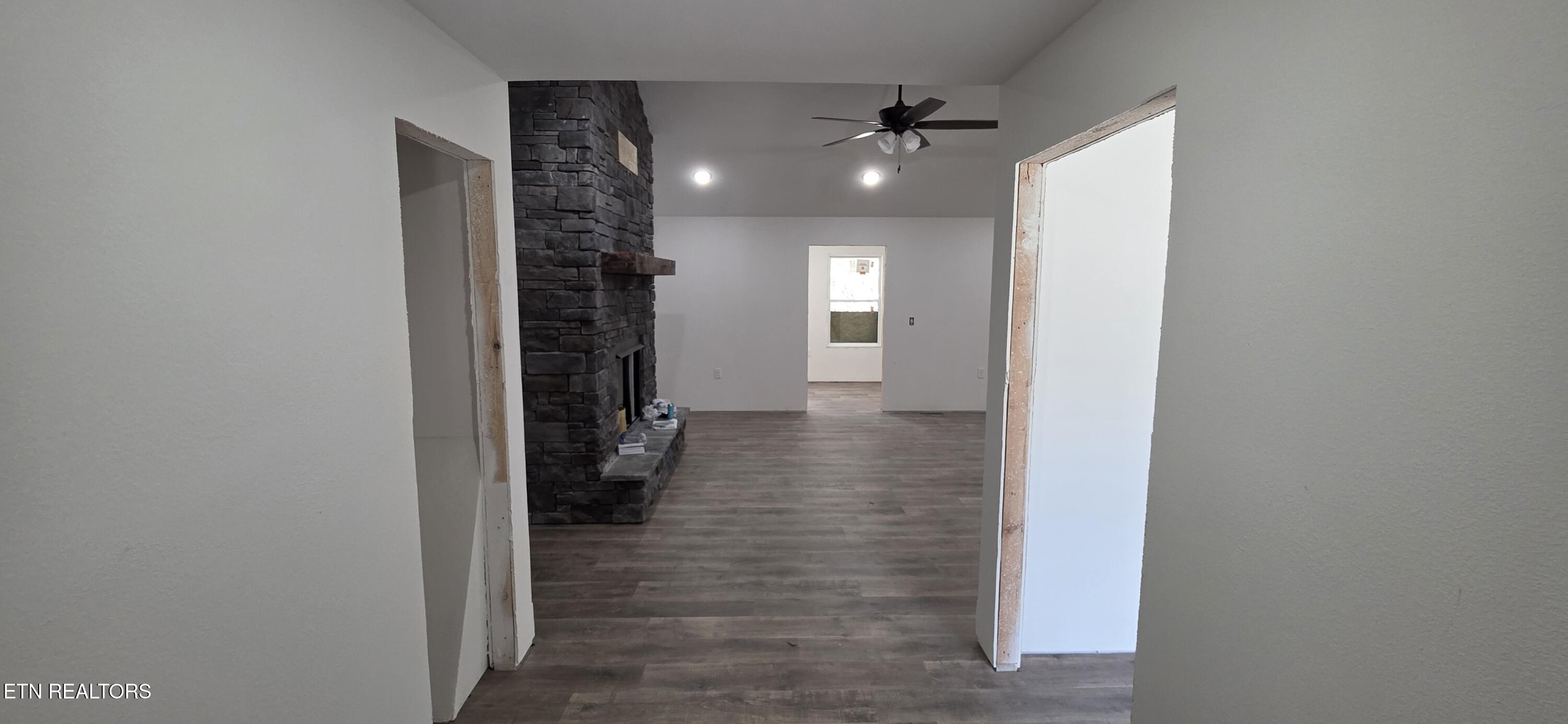 1300 Laurel Way Monterey, TN 38574 - Photo 9 of 27 1000018327