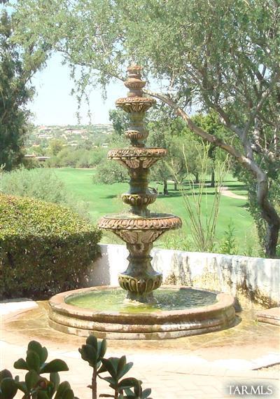 9985 North Desert Sky Road Oro Valley, AZ 85737 - Photo 33 of 43 a view of a water fountain in the yard