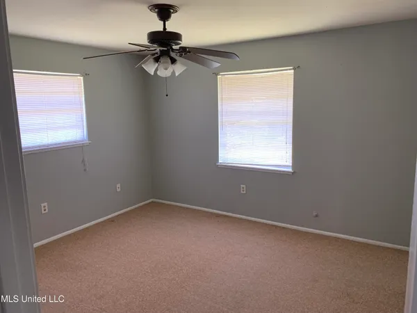 $1,550 | 2504 Middlecoff Drive, Gulfport, MS 39507