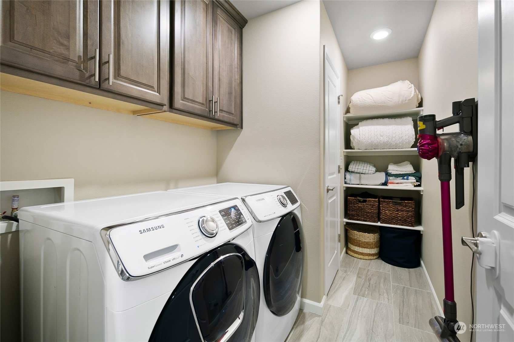 4427 235th Place Southeast Bothell, WA 98021 - Photo 22 of 34 Gallery Image 22