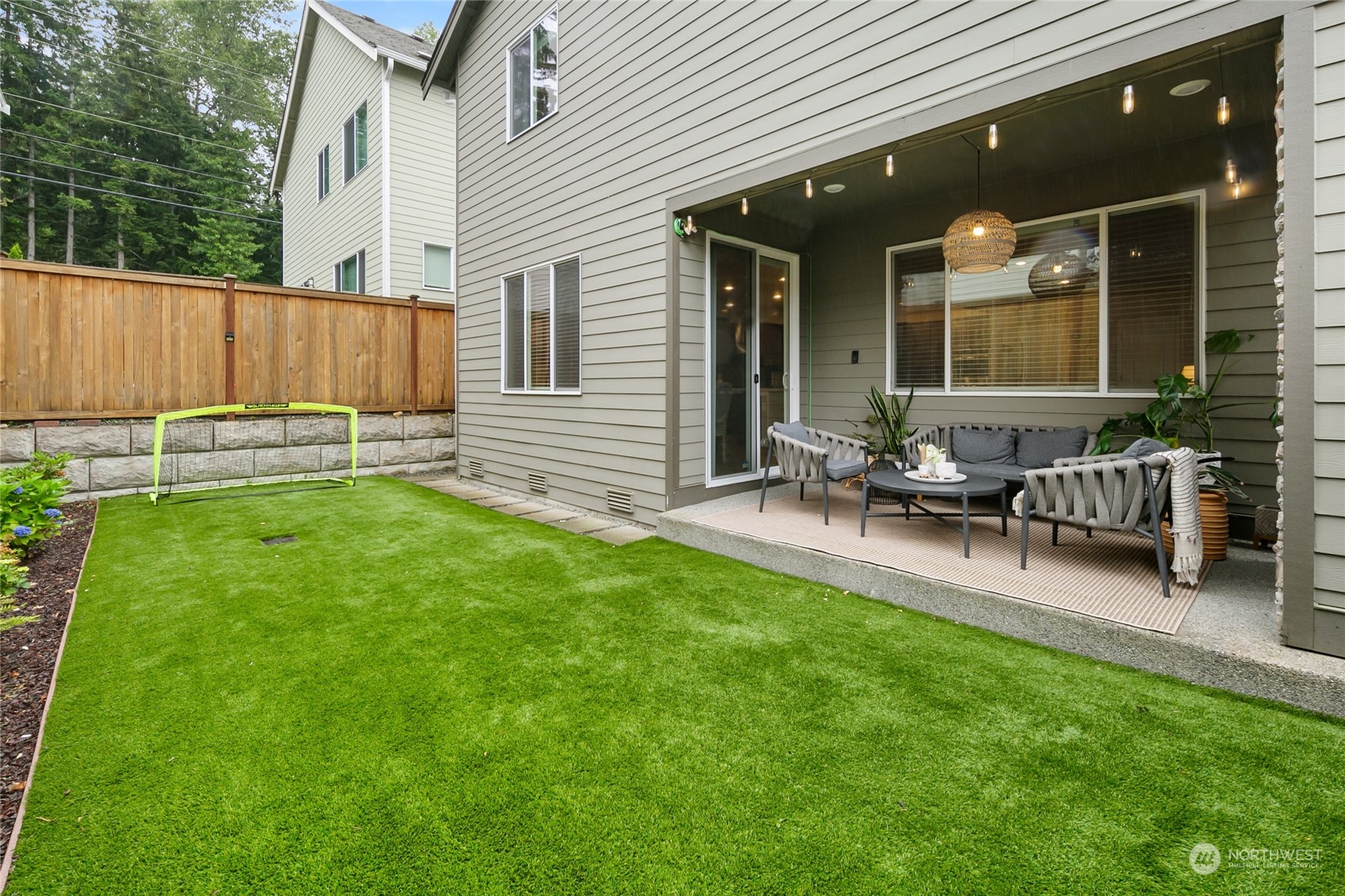 4427 235th Place Southeast Bothell, WA 98021 - Photo 32 of 34 Gallery Image 32