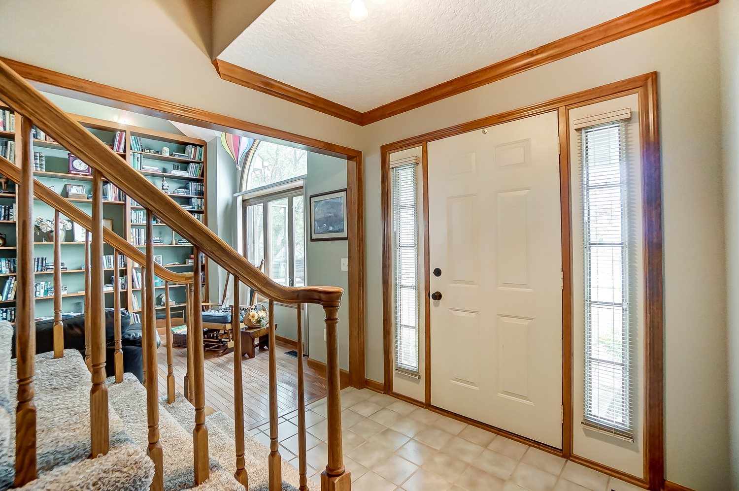708 Benderlock Way Fort Wayne, IN 46804 - Photo 4 of 36 Gallery Image 4
