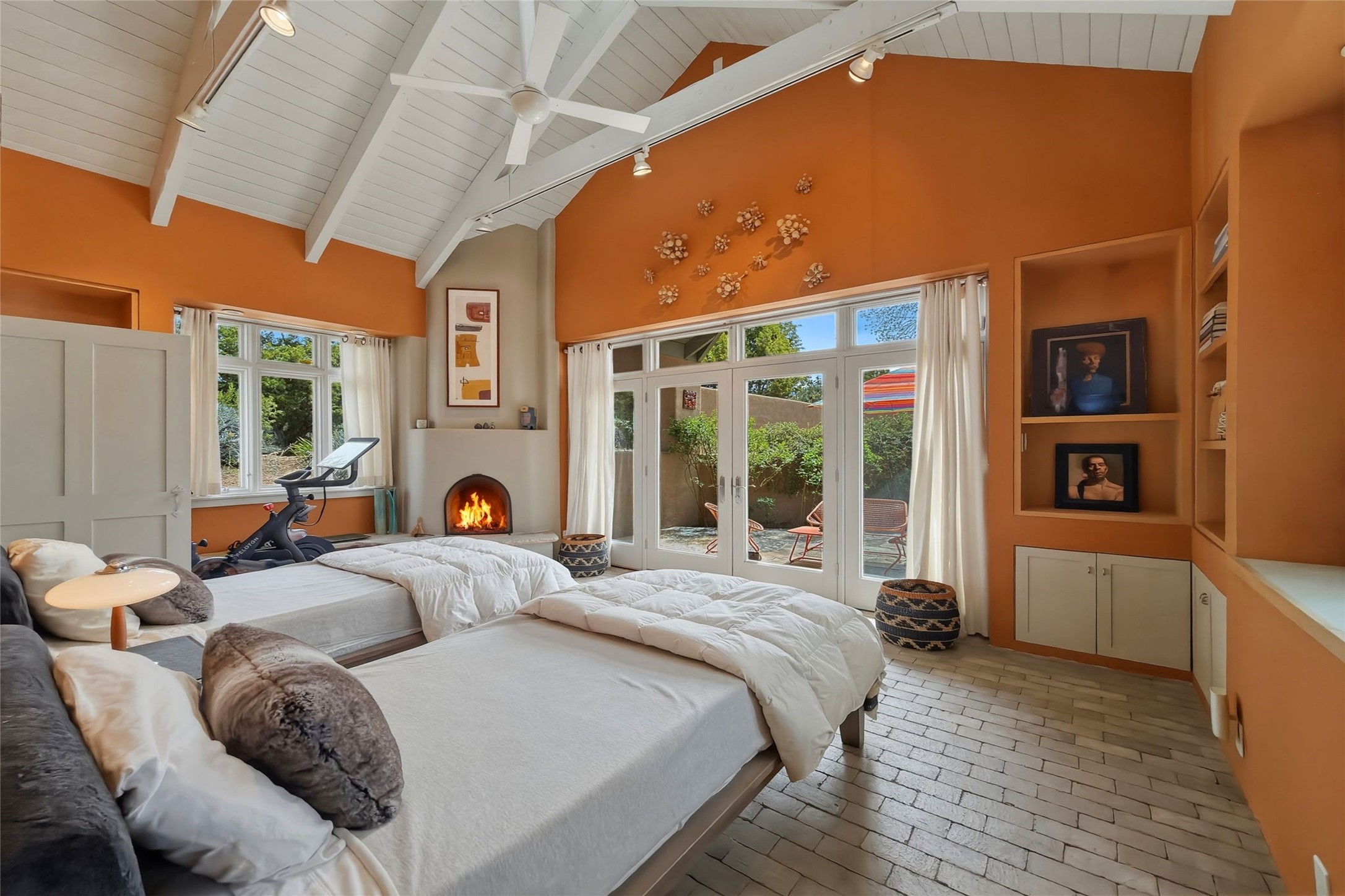 55 Paseo Del Rancho Santa Fe, NM 87506 - Photo 23 of 61 Guest Bedroom