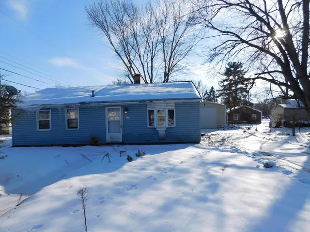 $129,000 | 2112 Kathryn Street, Niles, MI 49120
