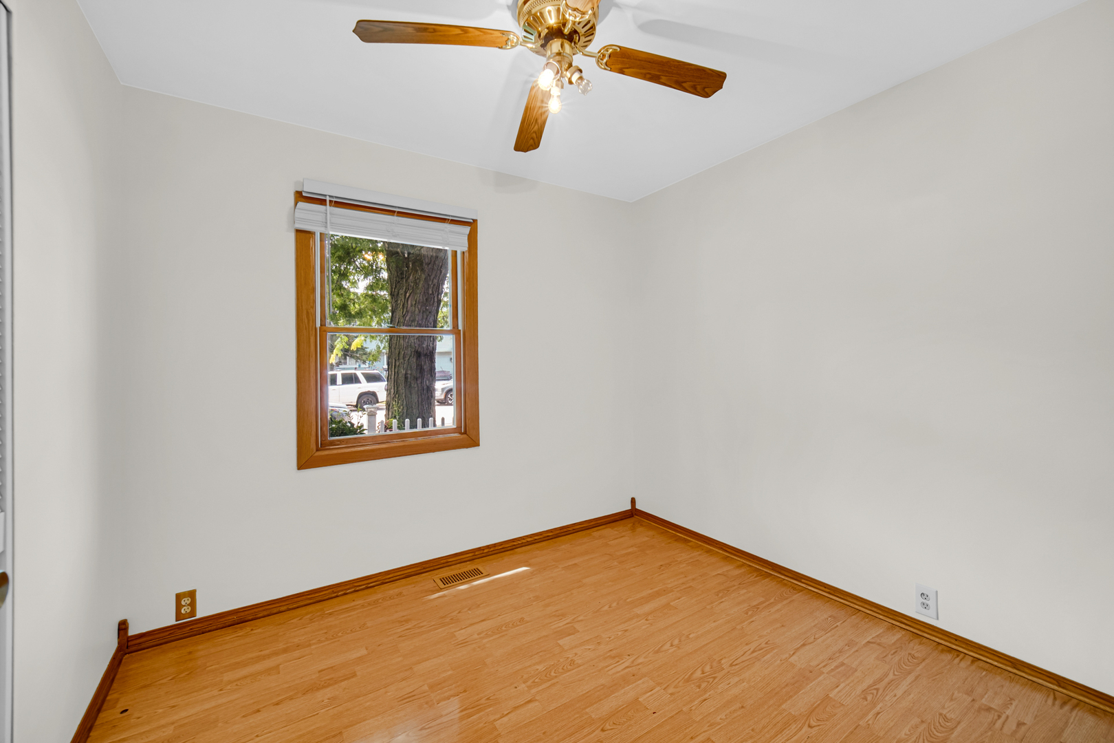 724 Union Avenue Romeoville, IL 60446 - Photo 12 of 25 Gallery Image 12