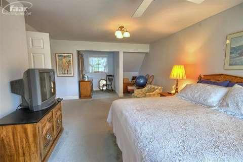 10423 Carmer Road Fenton, MI 48430 - Photo 15 of 30 20356980-14.JPG