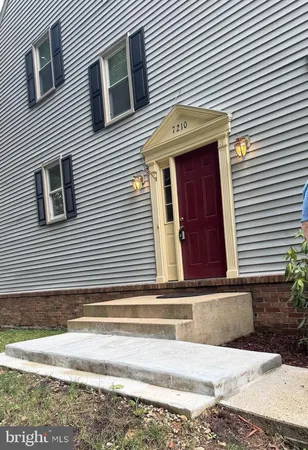 $3,250 | 7210 Cherwell Lane, Alexandria, VA 22315