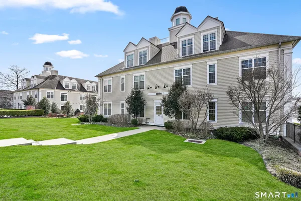 $584,900 | 142 East Avenue, Unit A305, Norwalk, CT 06851