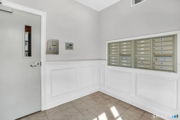 $584,900 | 142 East Avenue, Unit A305, Norwalk, CT 06851