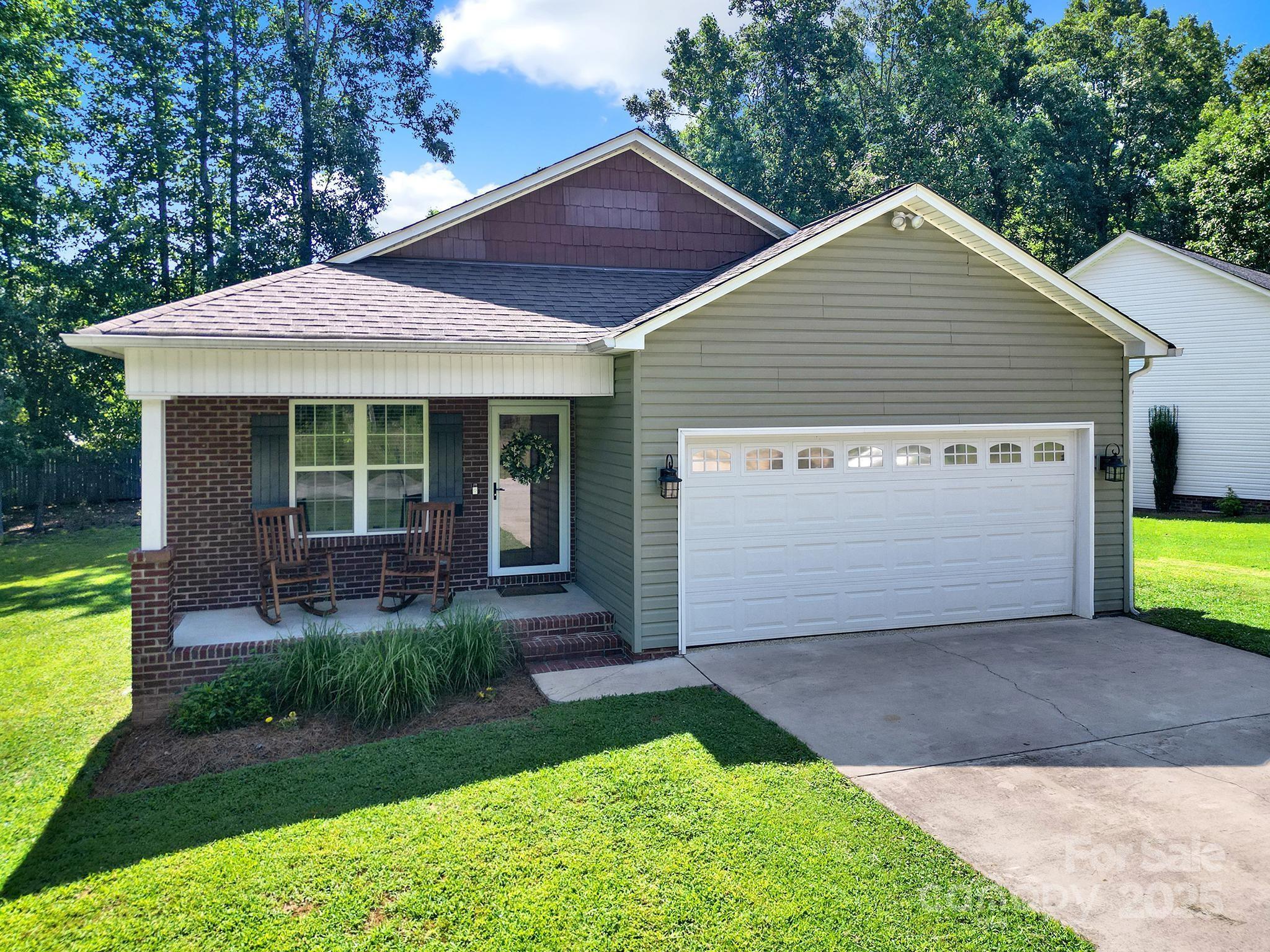 224 Eagle Creek Road Clover, SC 29710 - Photo 1 of 30 Gallery Image 1