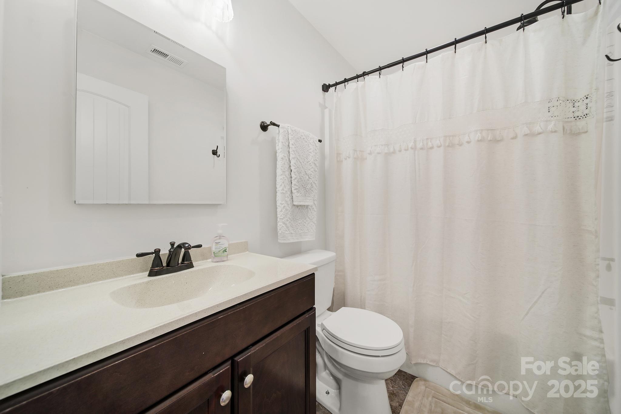 224 Eagle Creek Road Clover, SC 29710 - Photo 12 of 30 Gallery Image 12