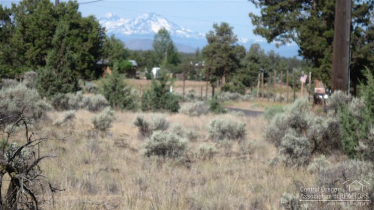 1040 Southwest Bent Loop Powell Butte, OR 97753 - Photo 1 of 8 Primary Photo