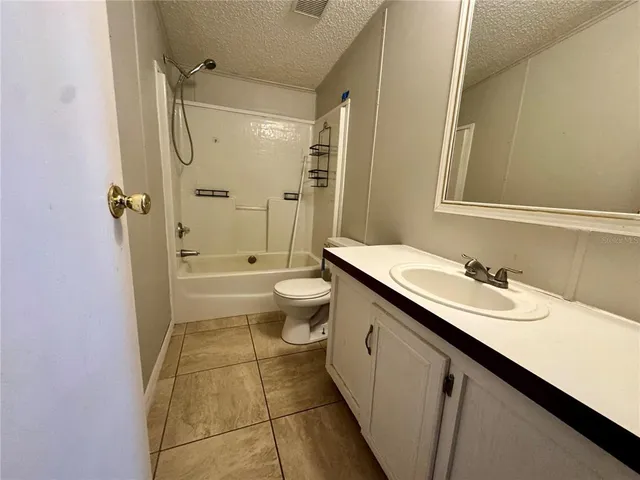 $1,800 | 3713 Smith Ryals Road, Plant City, FL 33567