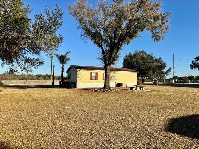 $1,800 | 3713 Smith Ryals Road, Plant City, FL 33567