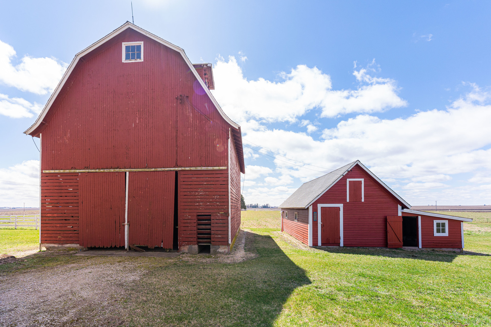 23659 Malta Road Malta, IL 60150 - Photo 80 of 111 a view of a house with a yard
