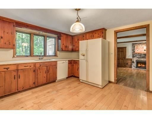 11 Whipple Road Hamilton, MA 01982 - Photo 11 of 30 Gallery Image 11