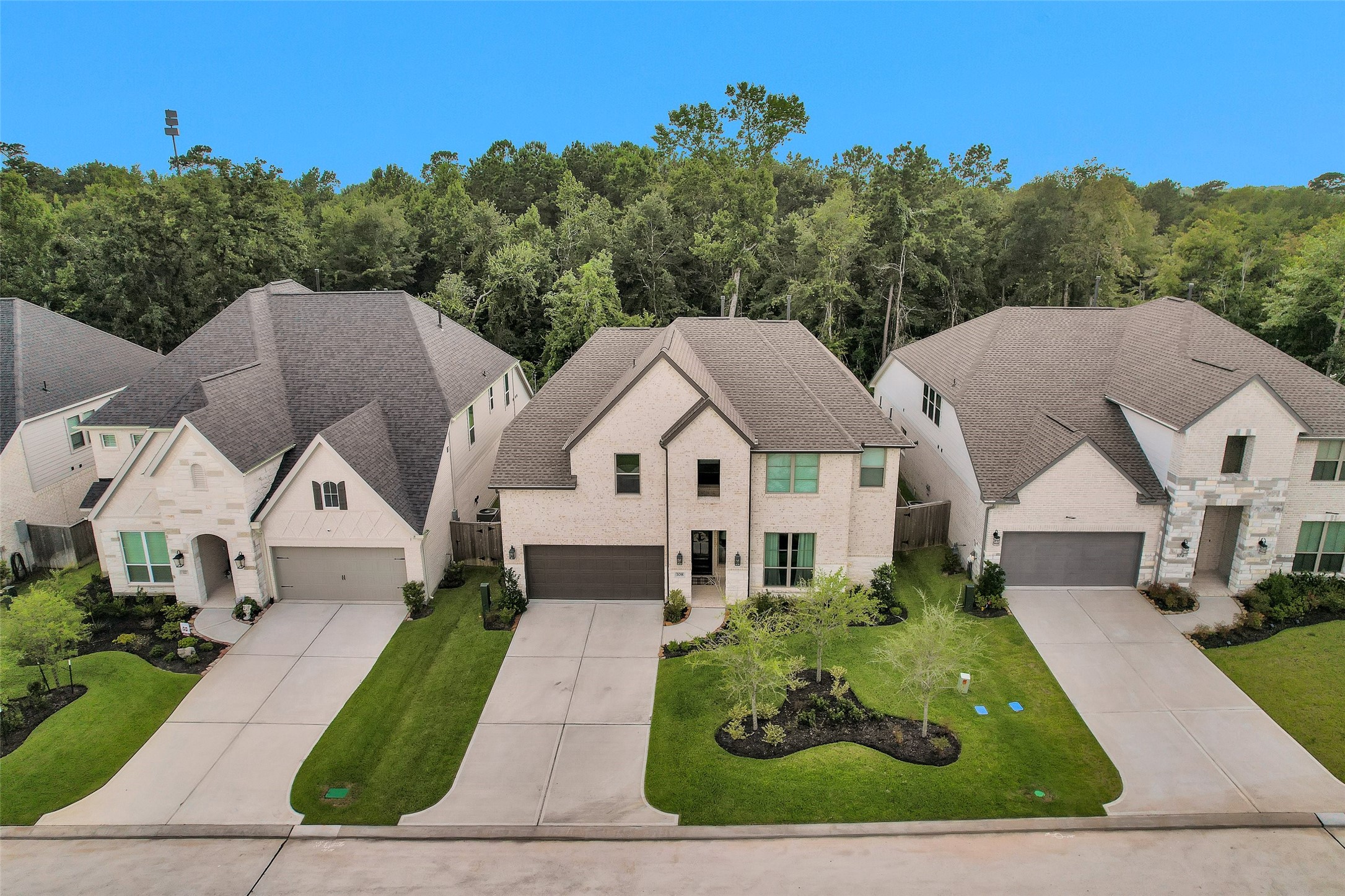108 Stephens Rdg Lane Montgomery, TX 77316 - Photo 4 of 50 a aerial view of a house with a yard