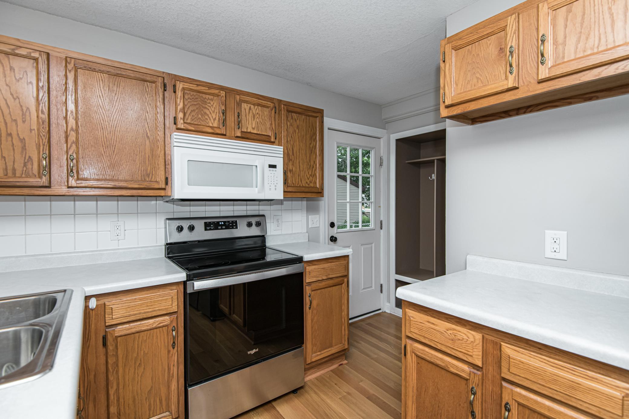 15 15th Avenue Northeast Rochester, MN 55906 - Photo 5 of 35