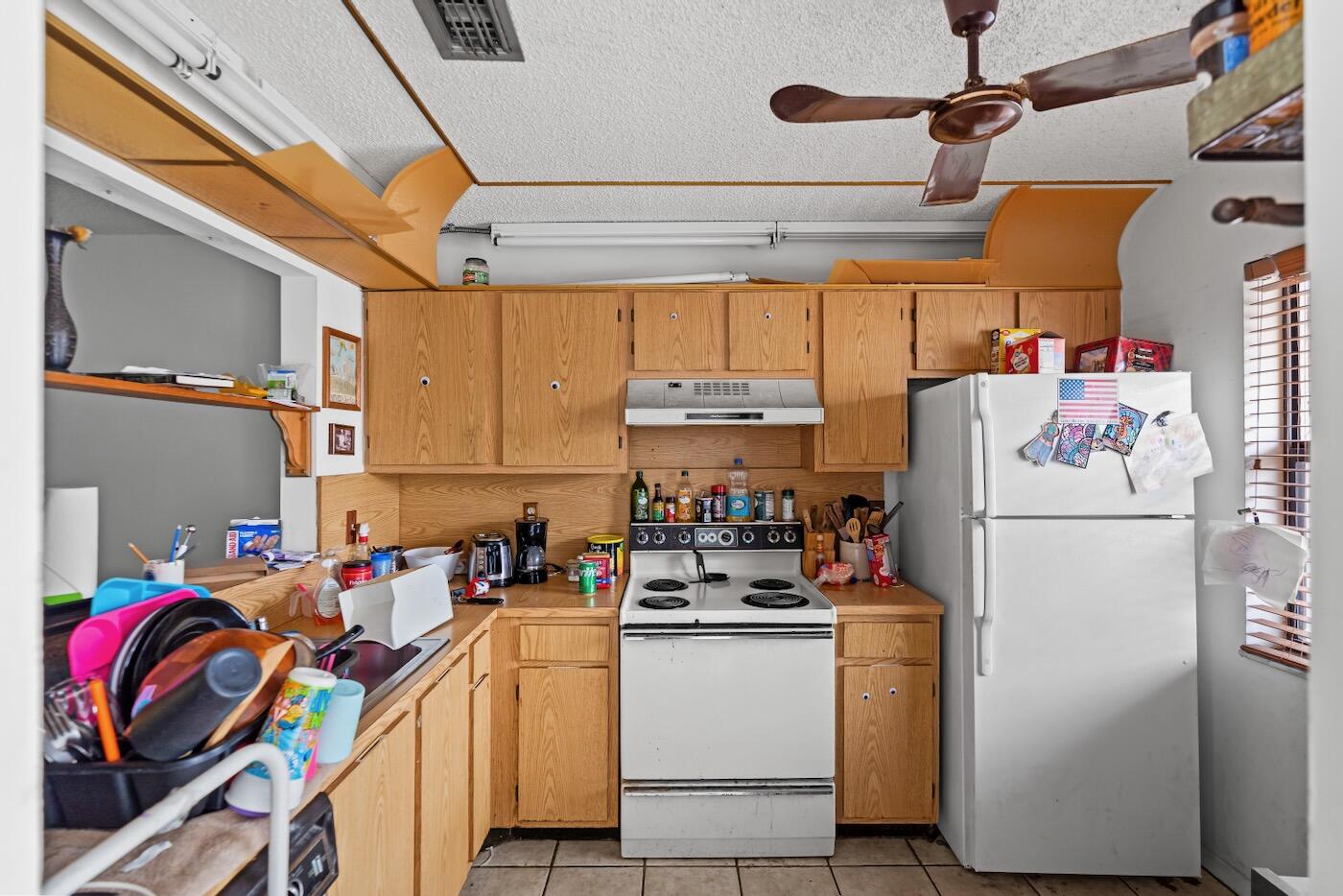 3370 Beau Rivage Drive, Unit 2T Pompano Beach, FL 33064 - Photo 13 of 29 DSC08058
