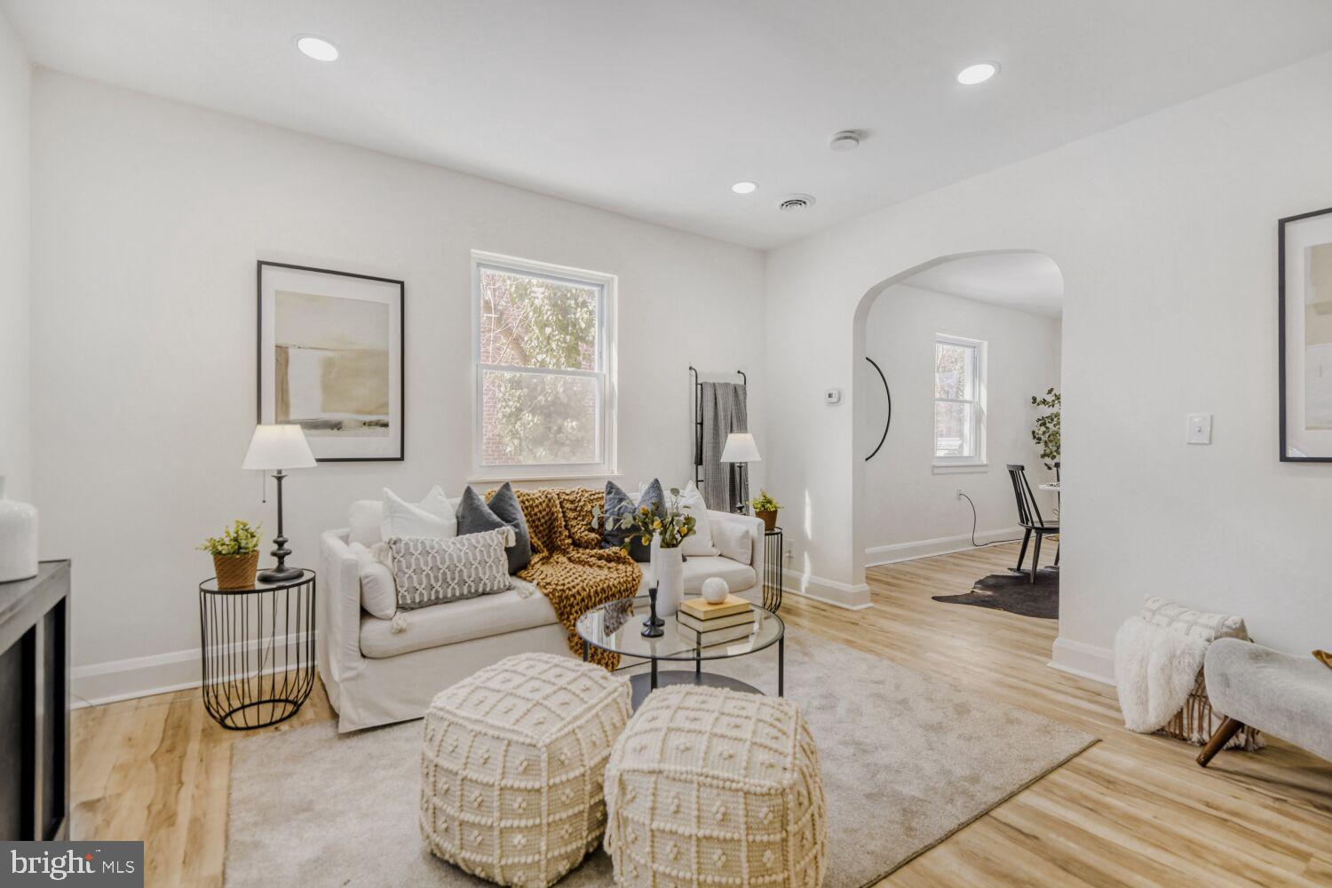 100 Shipway Dundalk, MD 21222 - Photo 6 of 28 a living room with furniture rug and a window