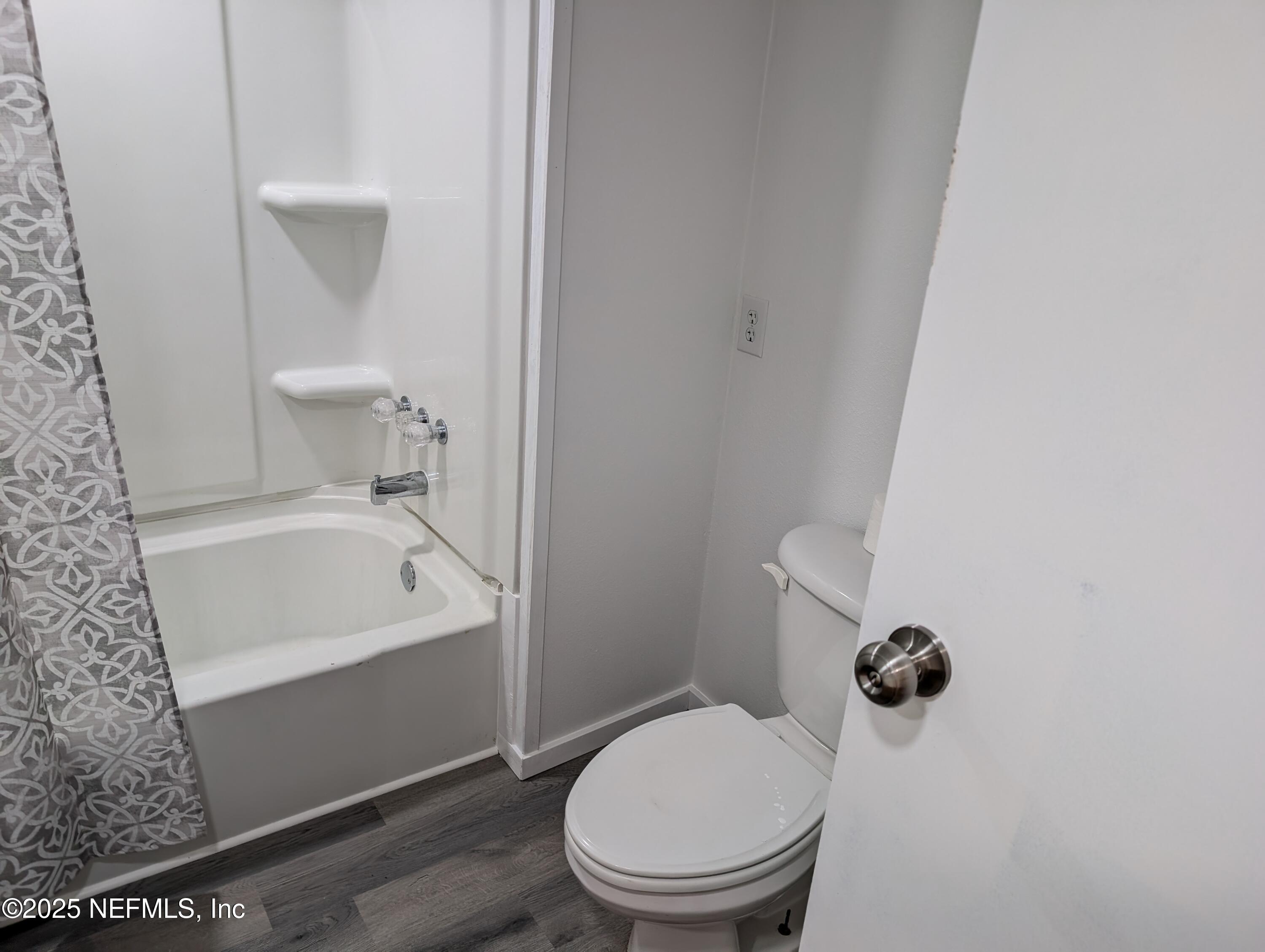 116 Claudia Street Interlachen, FL 32148 - Photo 13 of 27 116 CLAUDIA ST 19