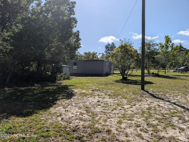 $1,350 | 116 Claudia Street, Interlachen, FL 32148