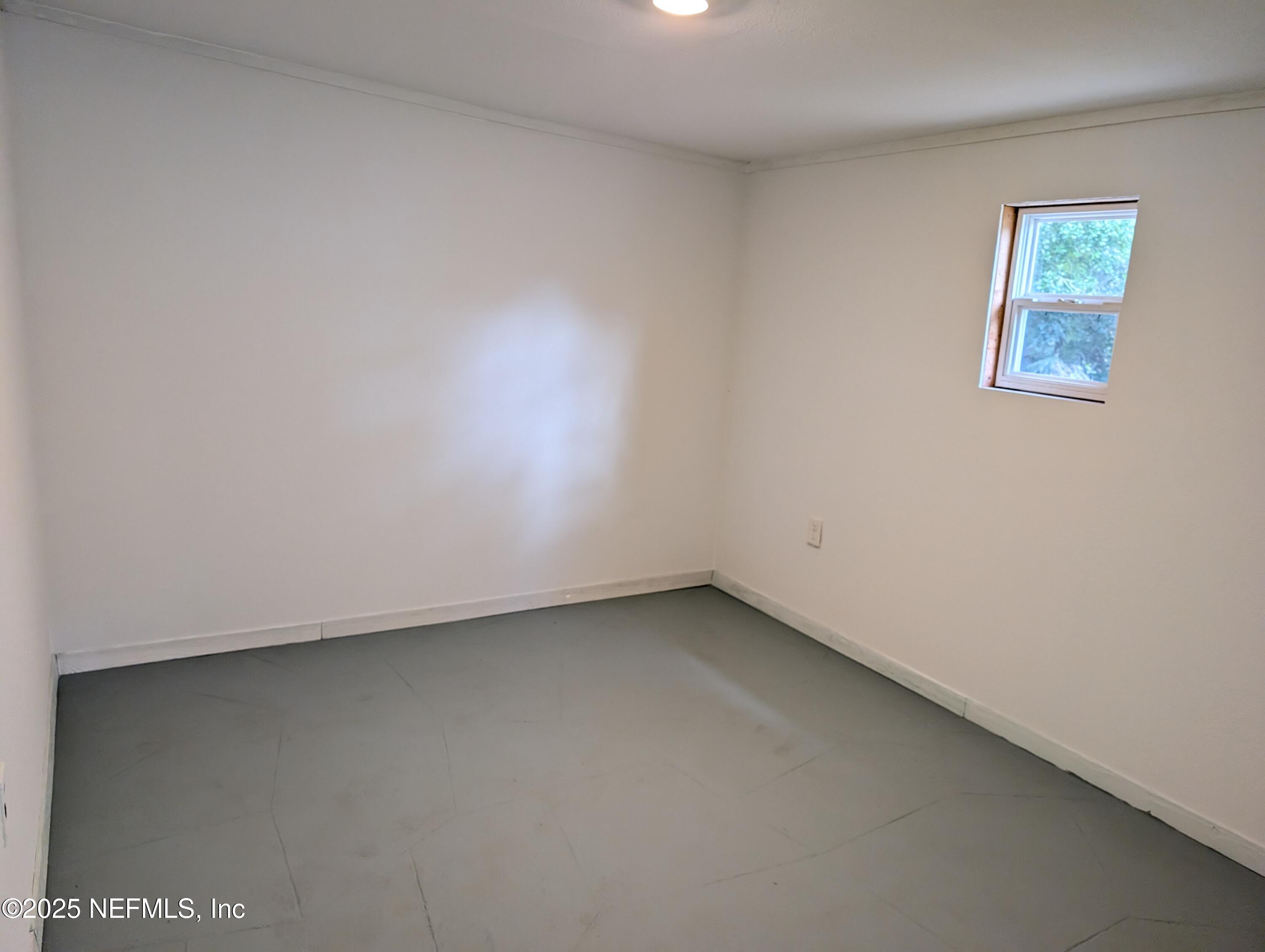 116 Claudia Street Interlachen, FL 32148 - Photo 6 of 27 116 CLAUDIA ST 28