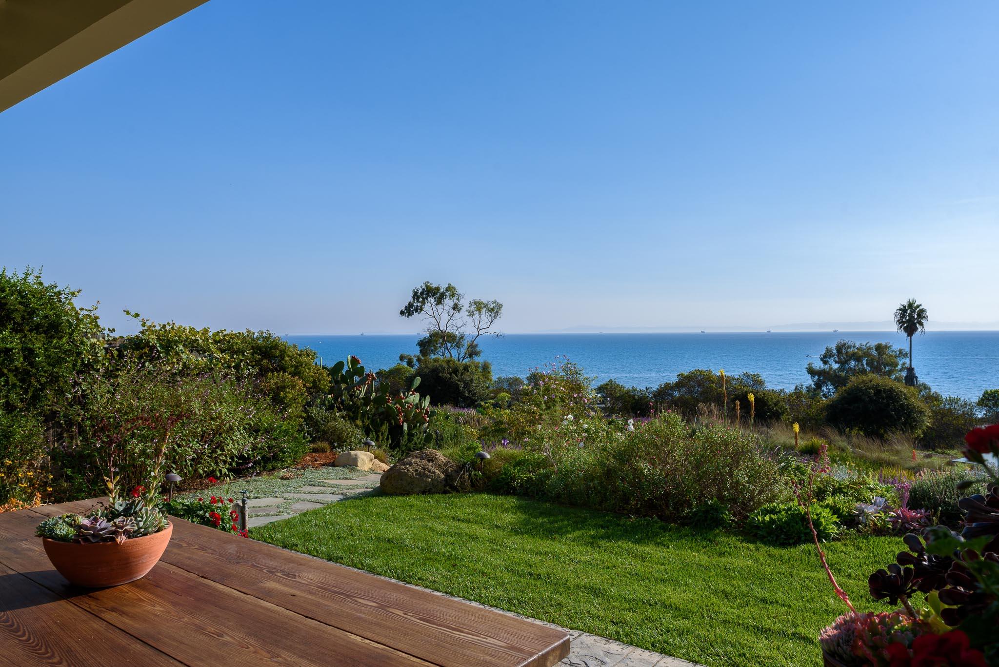 2623 Caspia Lane Summerland, CA 93067 - Photo 22 of 28 Professionally landscaped grounds