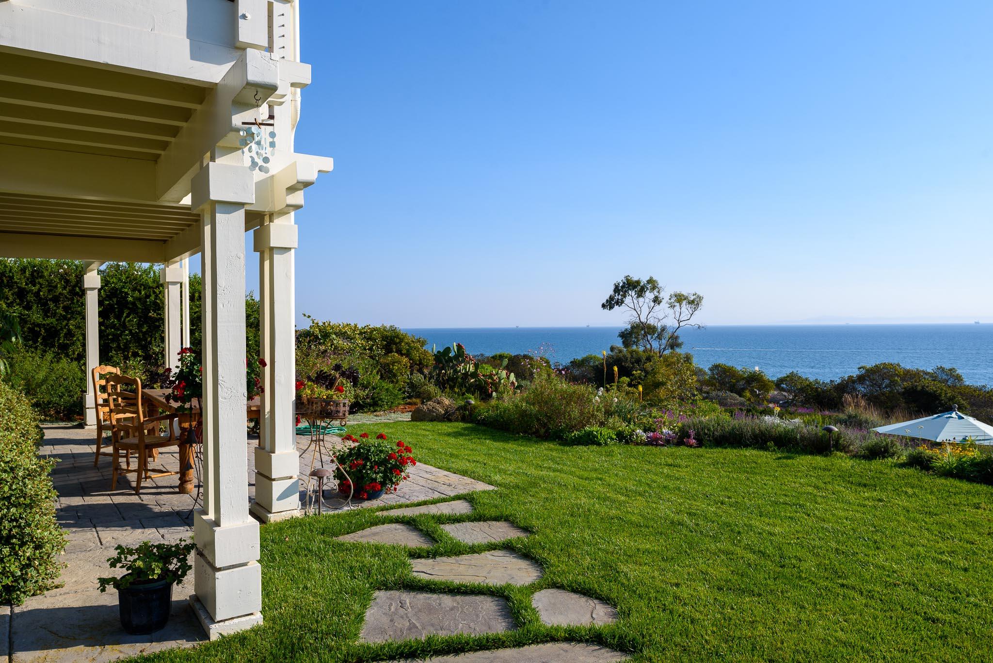2623 Caspia Lane Summerland, CA 93067 - Photo 23 of 28 Pathways to seating areas