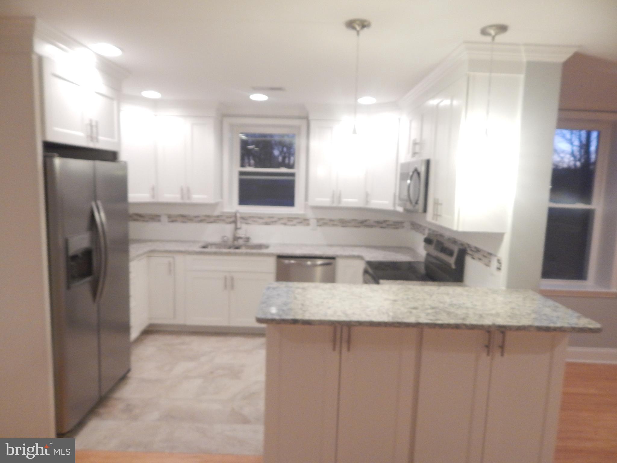 703 Hyde Park Road Baltimore, MD 21221 - Photo 2 of 24 Kitchen