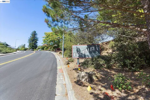 $1,579,000 | 5736 Medallion Court, Castro Valley, CA 94552