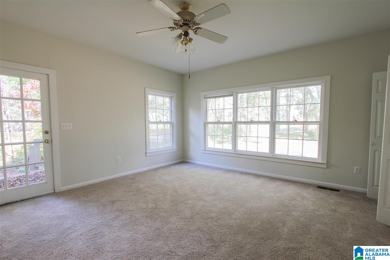 736 Martinwood Road Birmingham, AL 35235 - Photo 11 of 18