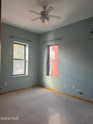 $1,500 | 610 23rd Street, Watervliet, NY 12189