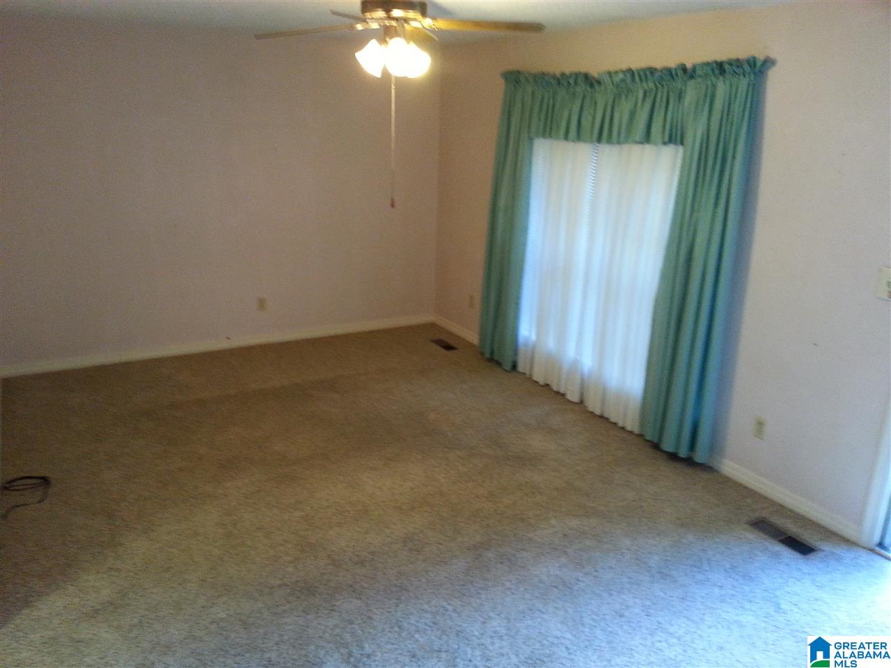 2705 3rd Place Northwest Birmingham, AL 35215 - Photo 4 of 31