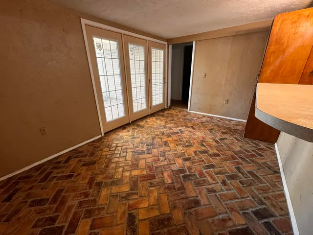 $150,000 | 1604 Ennis Street, Plainview, TX 79072