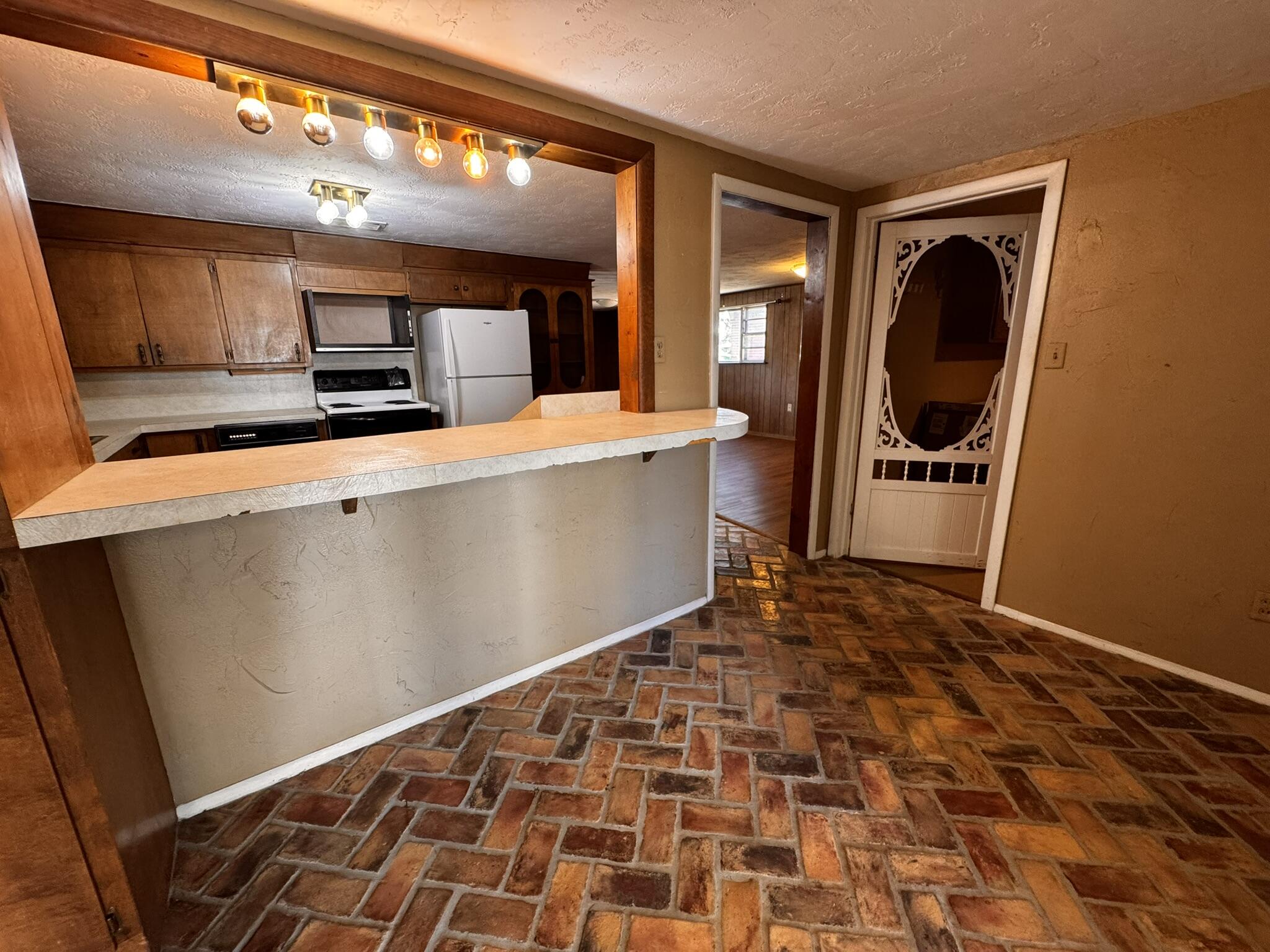 1604 Ennis Street Plainview, TX 79072 - Photo 16 of 29 IMG_7442