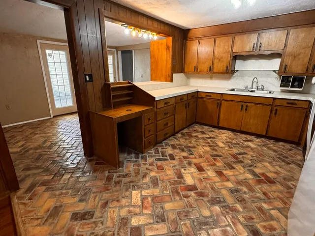 $150,000 | 1604 Ennis Street, Plainview, TX 79072