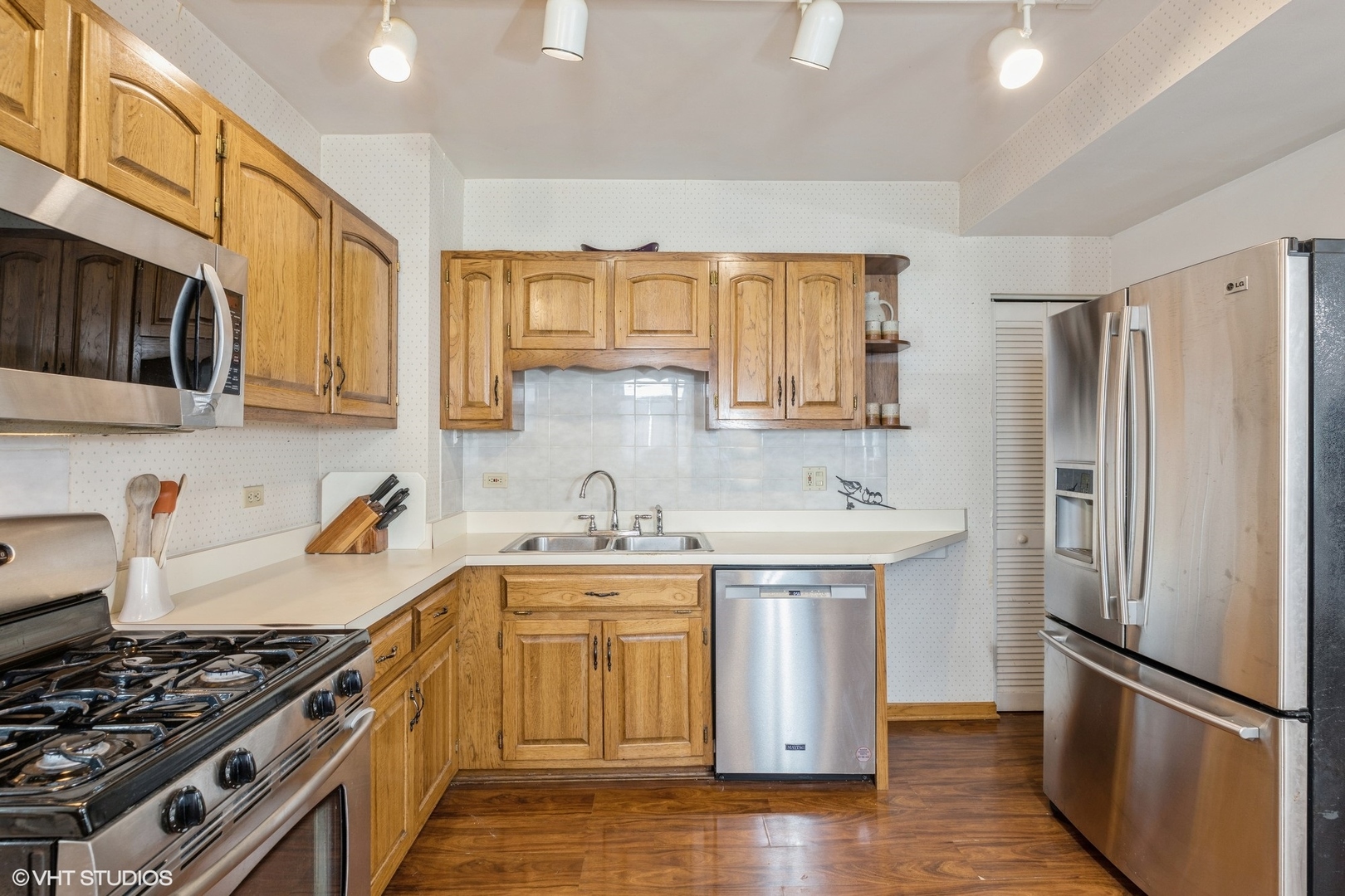 18322 Riegel Road Homewood, IL 60430 - Photo 4 of 21