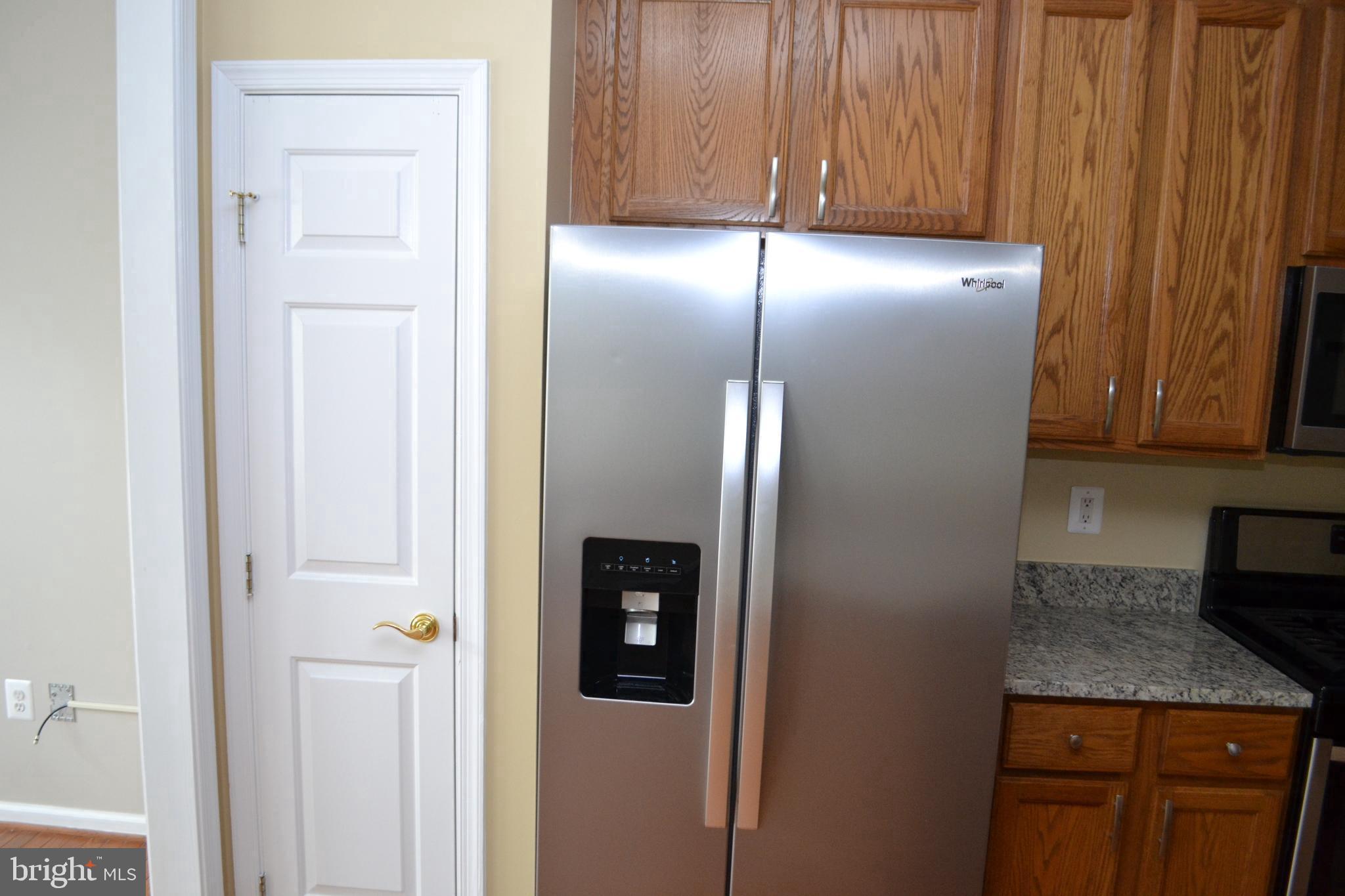 1644 Coopers Way Frederick, MD 21701 - Photo 5 of 46