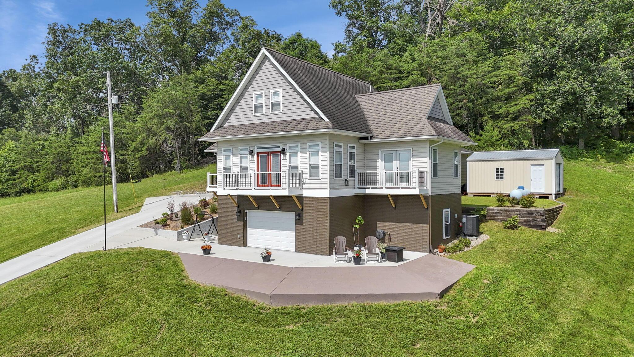 1071 Lake Katharine Road Jackson, OH 45640 - Photo 7 of 84 6-web-or-mls-DJI_20260702105428_0025_D