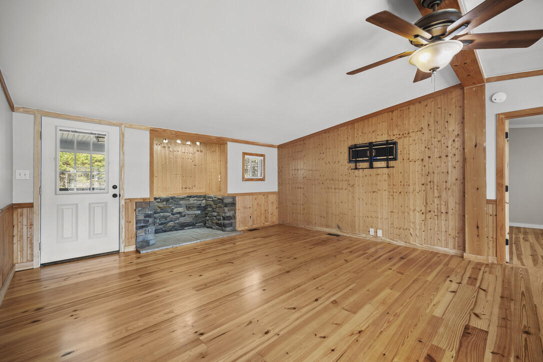 2332 Cooper Store Road Moncks Corner, SC 29461 - Photo 6 of 50 Gallery Image 6
