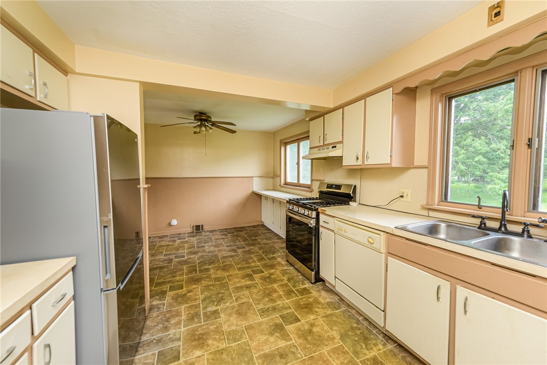 2300 Spencerport Road Gates, NY 14606 - Photo 11 of 38 Gallery Image 11