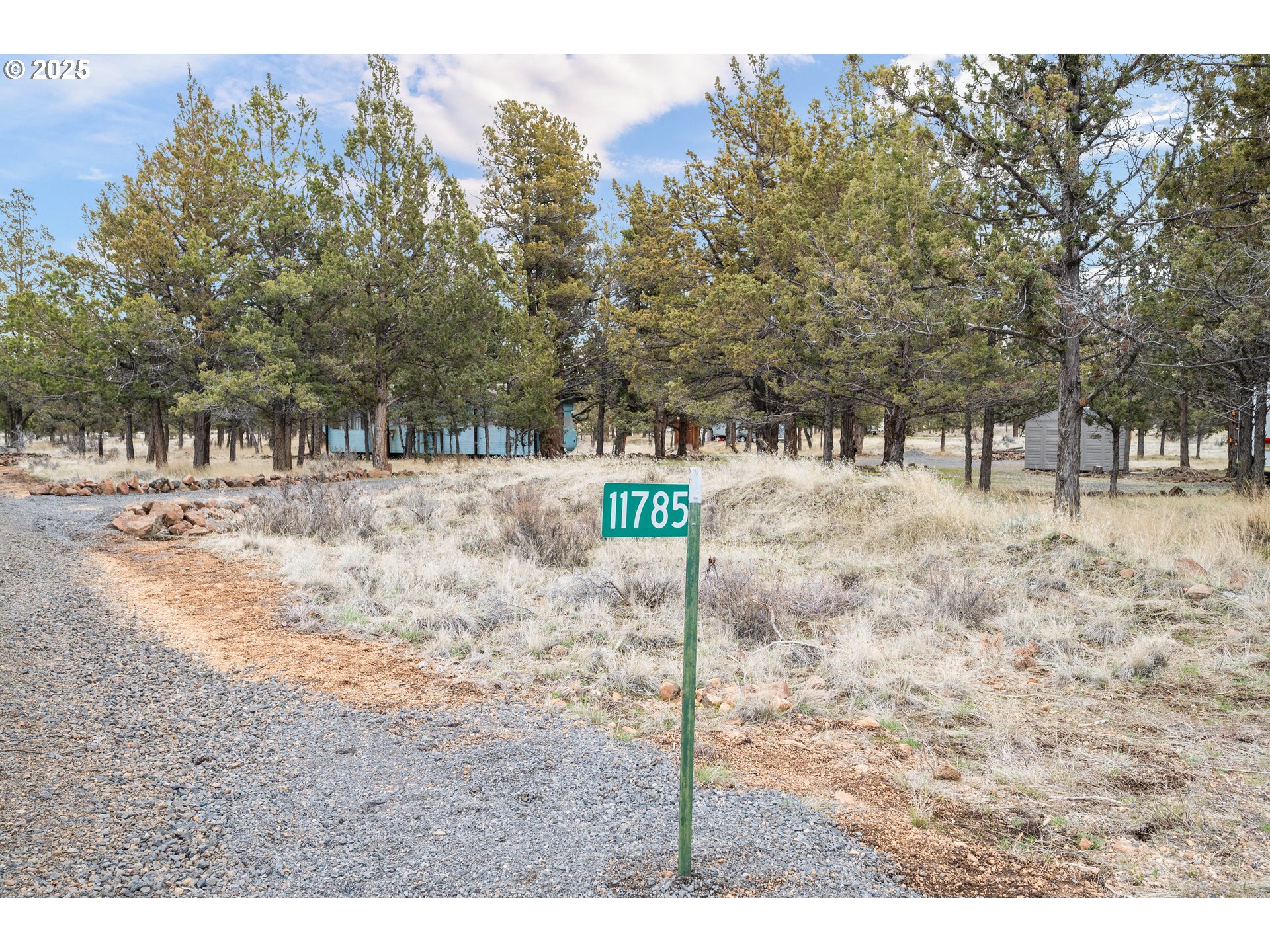 11785 Southwest Meadow Lane Culver, OR 97734 - Photo 6 of 20