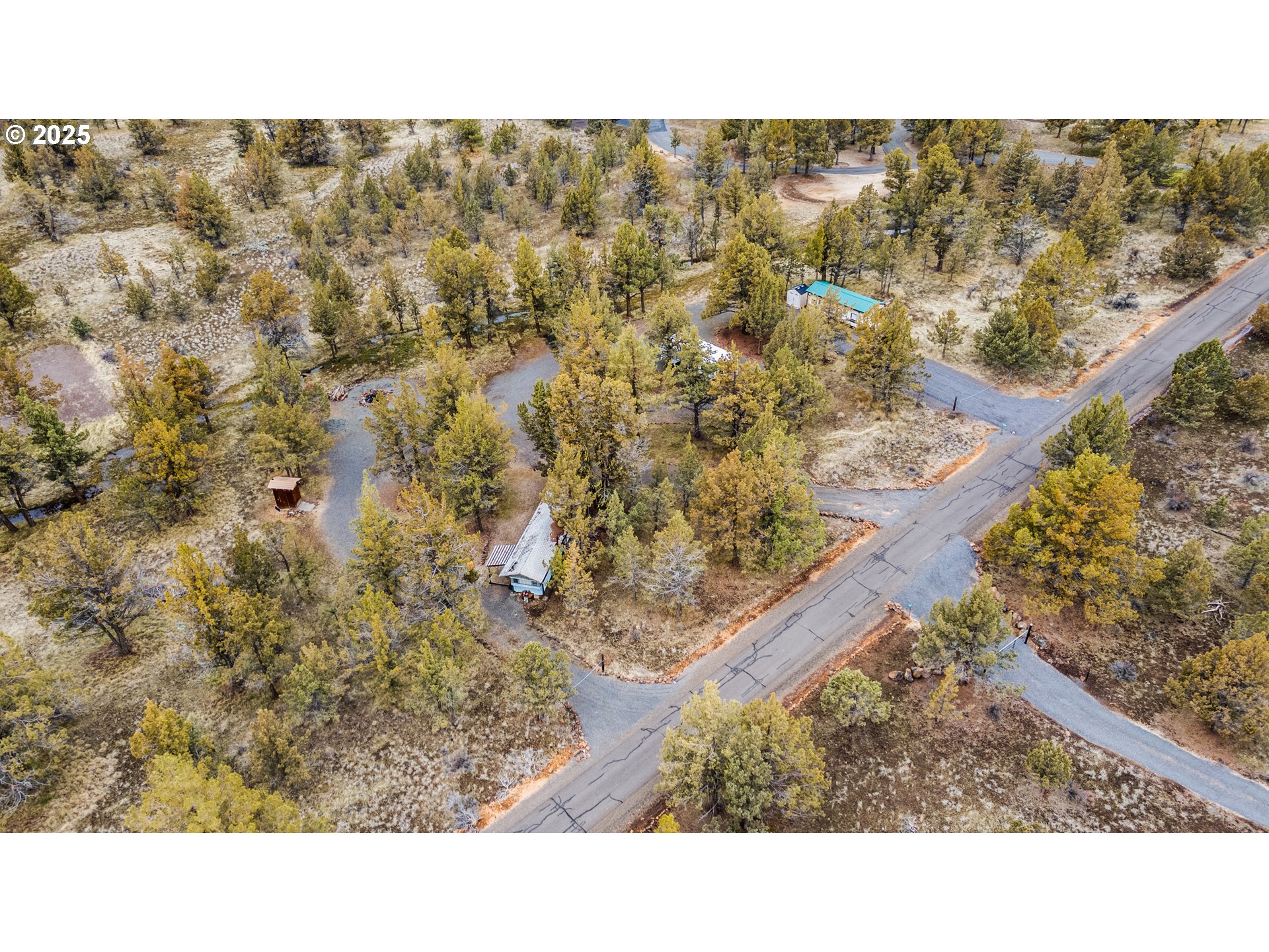 11785 Southwest Meadow Lane Culver, OR 97734 - Photo 7 of 20