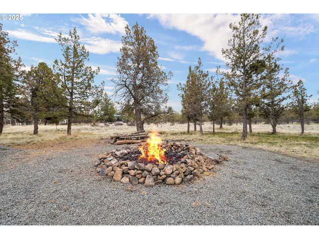 $275,000 | 11785 Southwest Meadow Lane, Culver, OR 97734